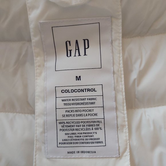 GAP Winter Jacket - Picture 2 of 3